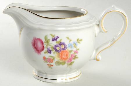 JOH176 Creamer