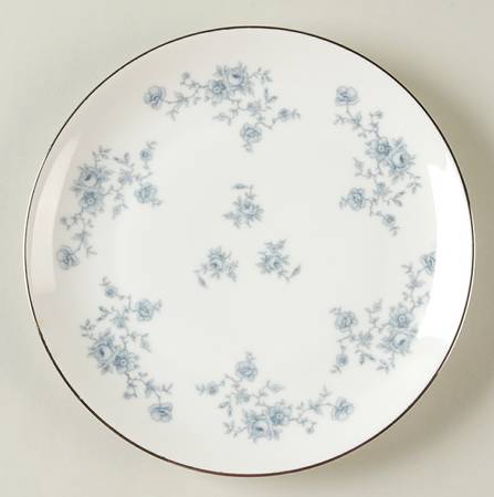 Blue Garland (Coupe, Platinum) Salad Plate