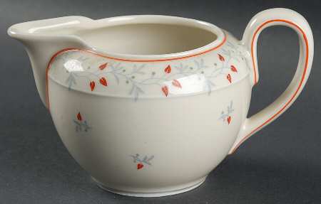 JOH212 Creamer