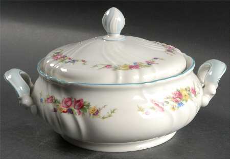 JOH22 Round Covered Vegetable