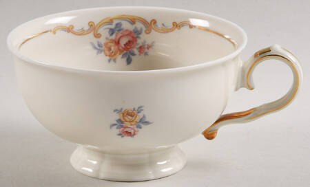 JOH37 Footed Cup