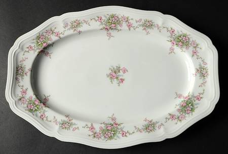 Wild Rose (1-16" Gold Trim) 13" Oval Serving Platter