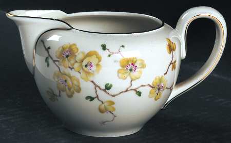 E653 Creamer