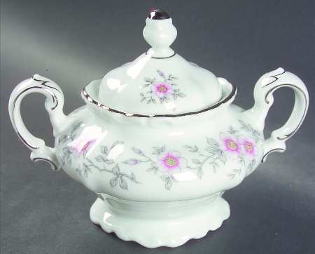 Louise Sugar Bowl & Lid
