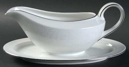 Morning Mist Gravy Boat with Attached Underplate