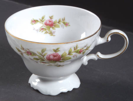 Moss Rose (Bavarian Backstamp) Footed Cup