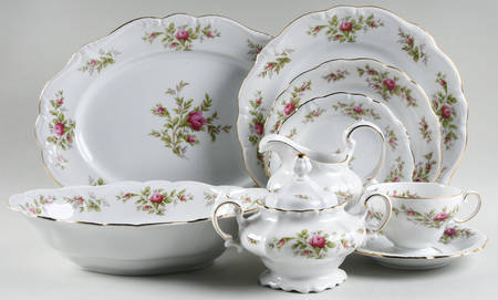 Moss Rose (Bavarian Backstamp) 45 Piece Starter Set