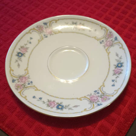 Primrose Saucer