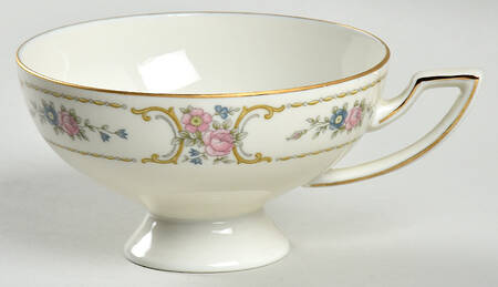 Primrose Footed Cup