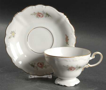 Serenade Footed Cup & Saucer Set