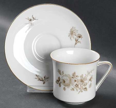 Flat Cup & Saucer Set