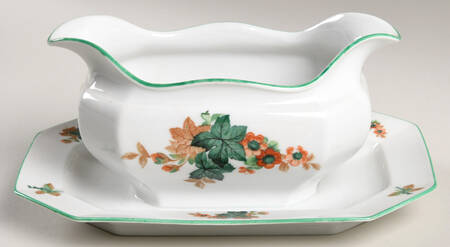 Verona Gravy Boat with Attached Underplate