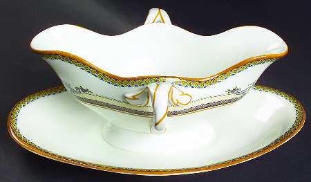 The Alhambra Gravy Boat with Attached Underplate