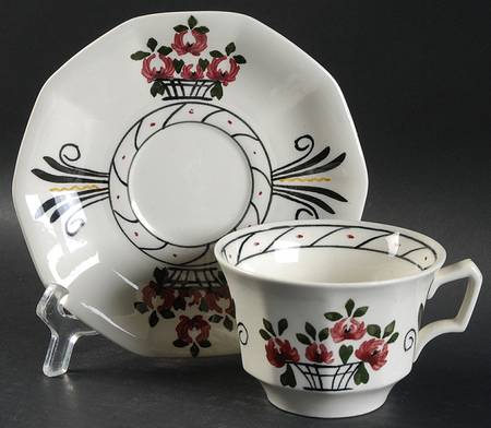 The Oberlin Footed Cup & Saucer Set