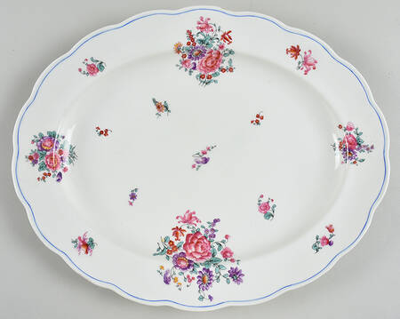 Olde English (Scalloped) 15" Oval Serving Platter