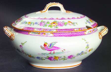Paradise Pink Sauce Boat & Lid