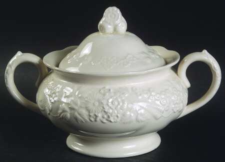 Rhapsody Sugar Bowl & Lid