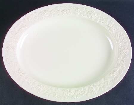 Rhapsody 15" Oval Serving Platter