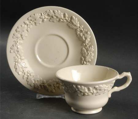 Trentham Footed Cup & Saucer Set