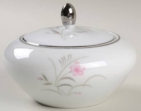 Evelyn Sugar Bowl & Lid