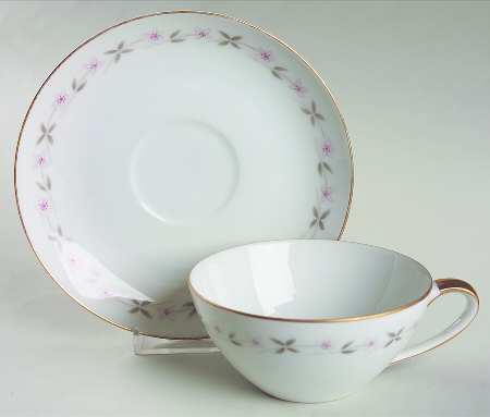 Juliet Flat Cup & Saucer Set