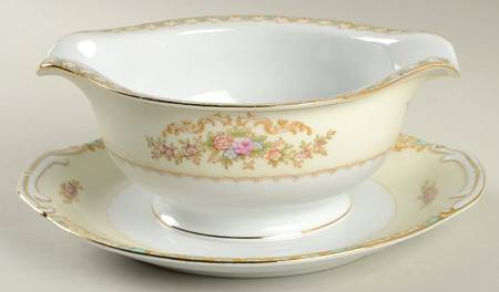 JYO1 Gravy Boat with Attached Underplate