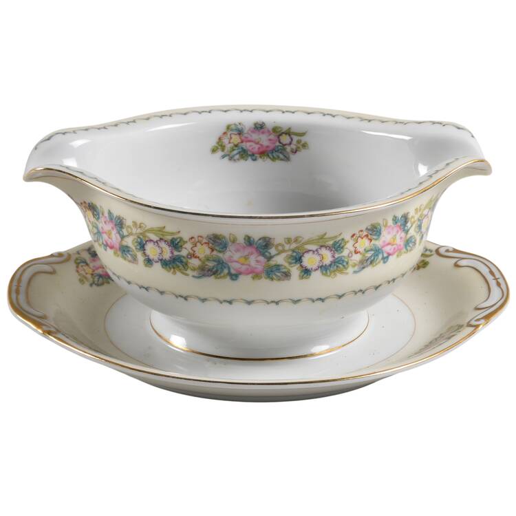 JYO10 Gravy Boat with Attached Underplate
