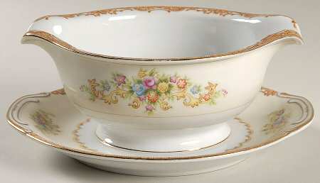 JYO7 Gravy Boat with Attached Underplate