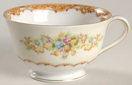 JYO7 Footed Cup