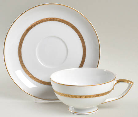 Kingsley Footed Cup & Saucer Set