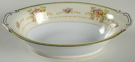 P559 10" Oval Vegetable Bowl