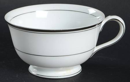 400P Footed Cup