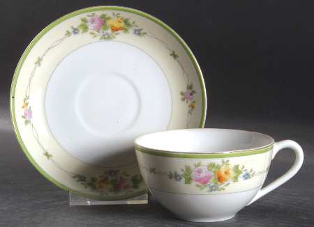 JAP193 Flat Cup & Saucer Set