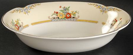 The Langhorn 9" Oval Vegetable Bowl
