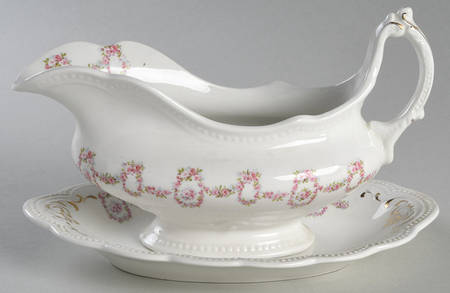 JB313 Gravy Boat & Underplate