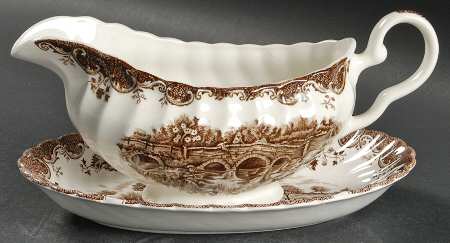 English Country Life Gravy Boat & Underplate/Relish