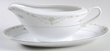 Avalon Gravy Boat & Underplate/Relish