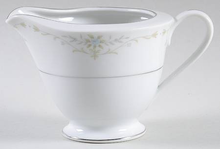 Avalon Creamer