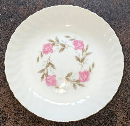 Carol Bread & Butter Plate