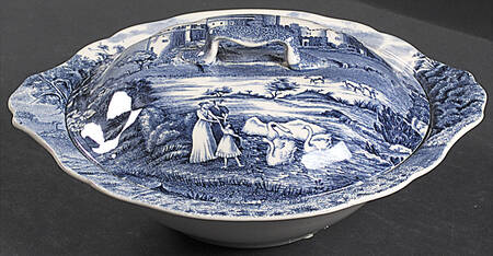Castle Story Blue Round Covered Vegetable