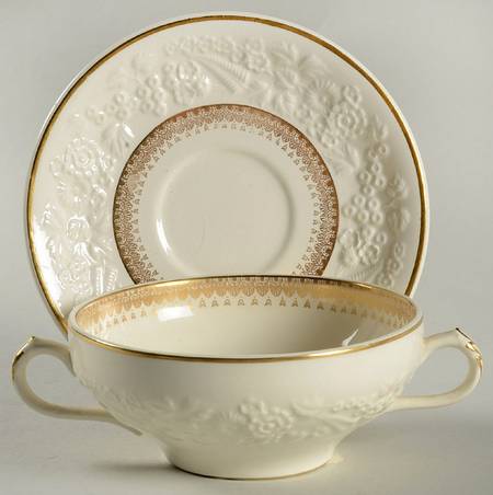 27512 Flat Cream Soup Bowl & Saucer Set