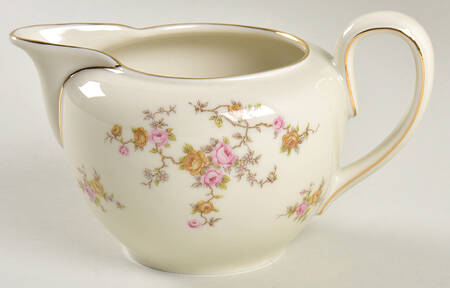 E628 Creamer