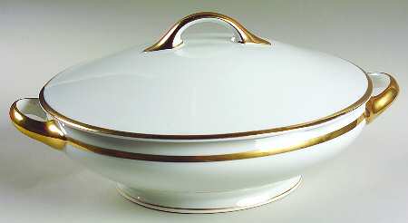 Roman Round Covered Vegetable