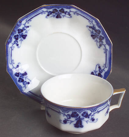 Royston (Gold Trim) Flat Cup & Saucer Set