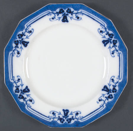 Royston (Gold Trim) Luncheon Plate