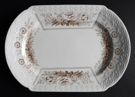 Sylvan Brown (Scalloped) 12" Oval Serving Platter