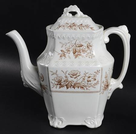 Sylvan Brown (Scalloped) Coffee Pot & Lid