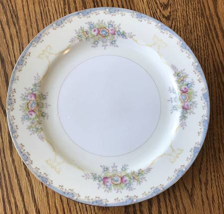 JAP111 Luncheon Plate