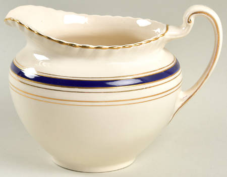 JB387 Creamer