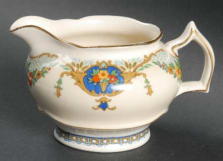 The Barclay Creamer